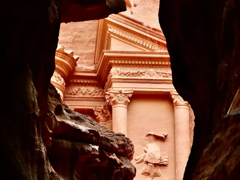 2-Day Jordan Tour: Amman to Madaba, Mt. Nebo, Dead Sea, and Petra with Private Guided Tour