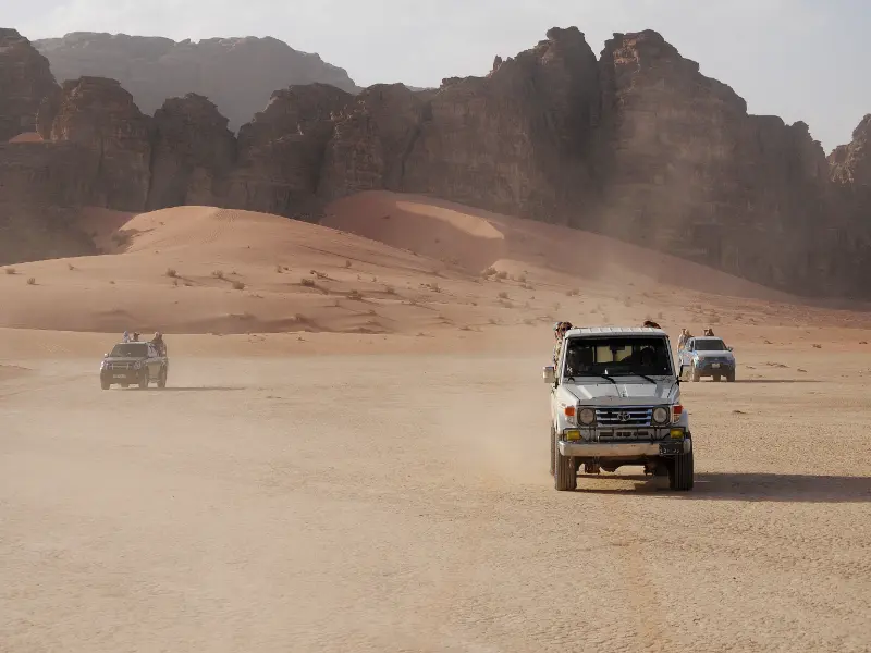 4x4 Safari Experience in Little Petra
